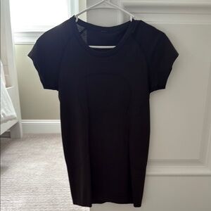 Black Women's Top lululemon
